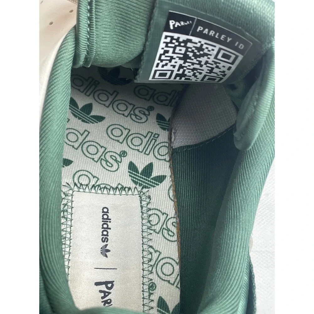 adidas pictures can